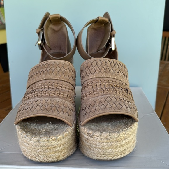 Marc Fisher 9M natural multi suede Alina platform espadrille sandal - Picture 2 of 9